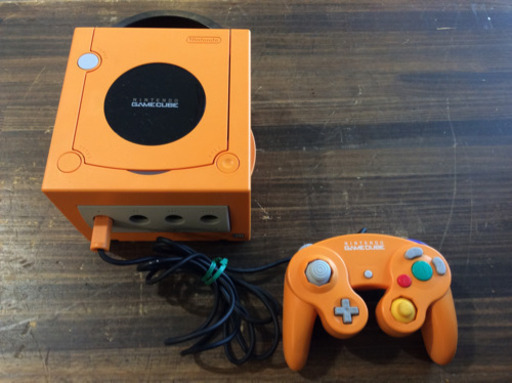 中古品 NINTENDO ゲームキューブ