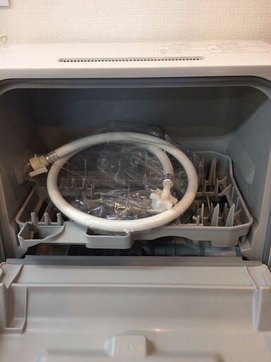 J605 [★7/31までの限定価格★]激安 パナソニック Panasonic　食器洗い乾燥機　NP-TCR2　クリーニング済み