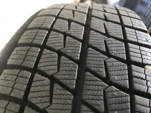 バリ山2020年製 スタッドレスタイヤ 175/65R14 【公式通販】