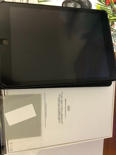 iPad 8世代　32gb スペースグレイ