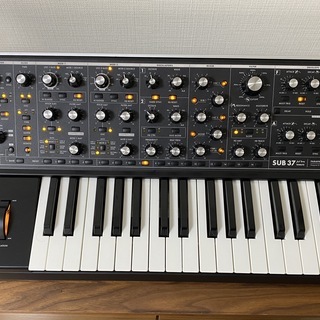 Moog Sub37 Tribute Edition (箱、カバー、取扱説明書、保証書付)