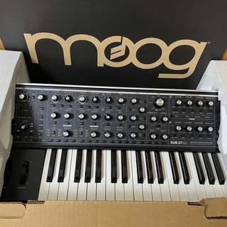 Moog Sub37 Tribute Edition (箱、カバー、取扱説明書、保証書付)