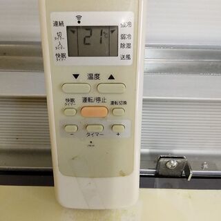 窓エアコン 18000円 小泉 2013年製 枠あり リモコンあり 取付工事不要