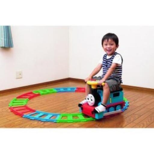 機関車トーマス　乗用玩具