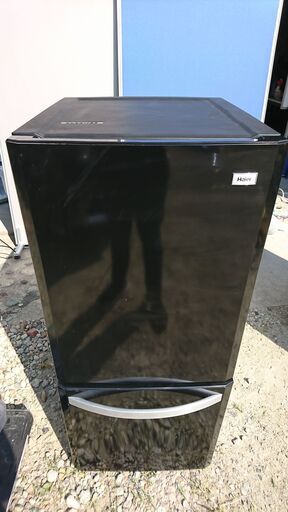 冷凍冷蔵庫 2ドア Haier 2014年製 138L 右開き 黒 JR-NF140H www ...