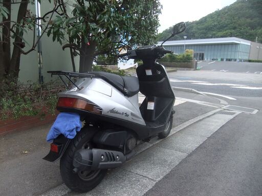 スズキ アドレスV100 人気の2サイクル 中古実動車 バッテリーフル充電