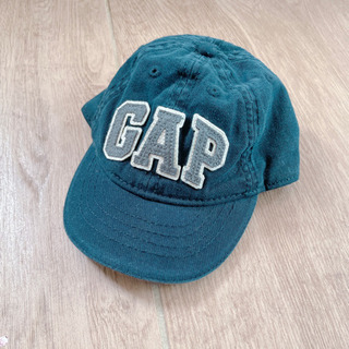 GAPのベビー帽子