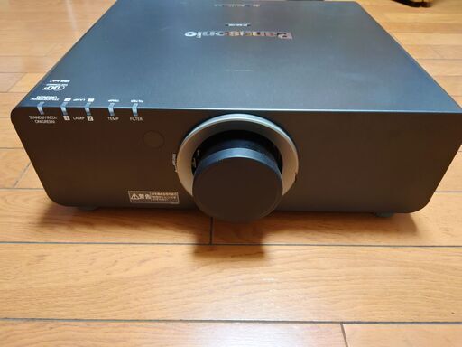 業務用プロジェクター パナソニックPT-DZ6700 業務用プロジェクター パナソニックPT-DZ6700