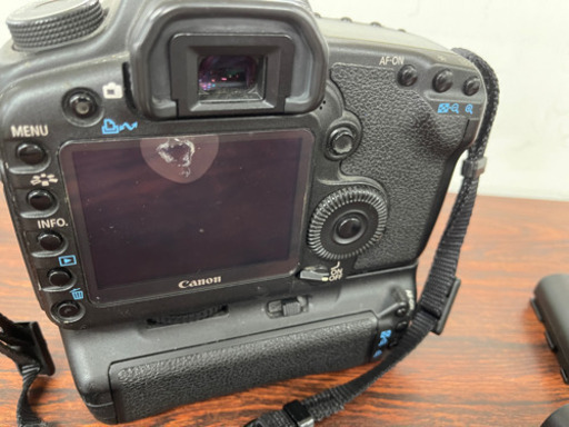 再値下げ】シマシタ!Canon 5DMark2 ボディ 縦位置グリップセット
