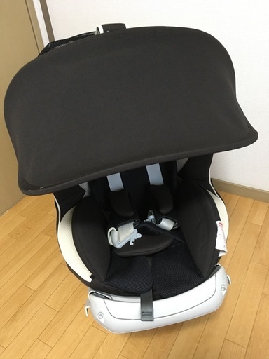 チャイルドシート　エールベベ　クルット