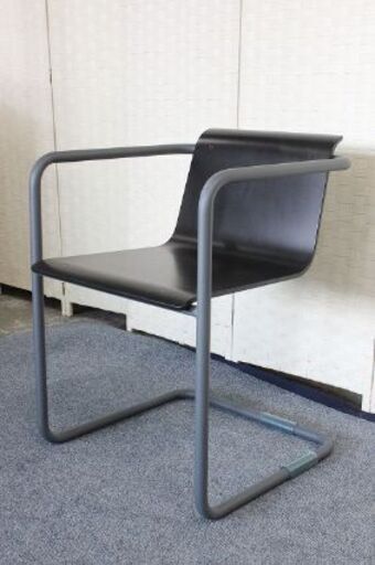 無印良品/ドイツTHONET（トーネット）スチールパイプチェア／ダークグレー MUJI 椅子 中古家具 店頭引取歓迎 R3825)