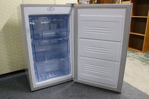 安心の1年保証付き！！ SIMPLUS 1ドア冷凍庫 SP-88LF1 2020年製 88L