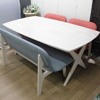 NITORI　リラックス　リビングダイニングテーブル4点セット　幅160　グレー/オレンジ ニトリ テーブル 中古家具 店頭引取歓迎 R3749)