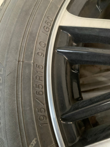 今月中取引できる方大歓迎！】【冬タイヤ】ホイール付き 4本セット  