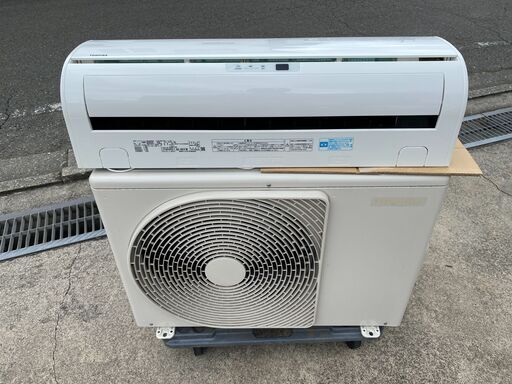 【東芝　ルームエアコン　2018年製　RAS-2857V　10畳程度　中古動作品】