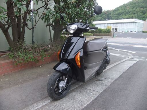 スズキ　レッツ5　中古実動車　バッテリーフル充電済み　オイル交換後引き渡し　タイヤ後輪バリ山　ナンバー登録書類有
