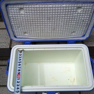 釣り用小型クーラーボックス、COOLマックス６ - 神戸市