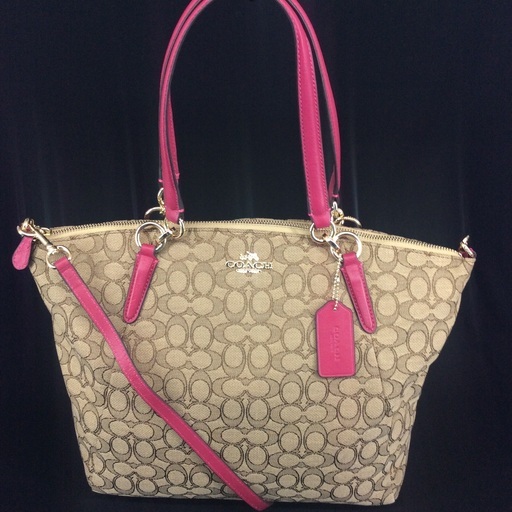 COACH コーチ アウトライン シグネチャー ラージ ケルシー サッチェル F36722