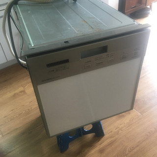 【ネット決済・配送可】ビルトイン食器洗い乾燥機 三菱　EW-BP45S