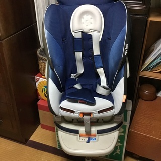 新生児から使用できるチャイルドシート