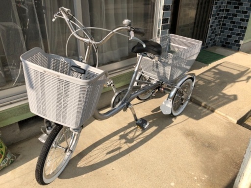 大人三輪自転車