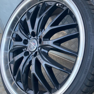 80ヴォクシー エスクァイア ノア ロクサーニ 215/225 30 20 マルチフォルケッタ 20インチ タイヤホイールセット