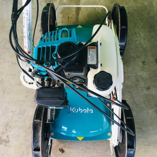クボタ自走式傾斜刈機 GC-K300D自走草刈り機 自走草刈機 カルモ