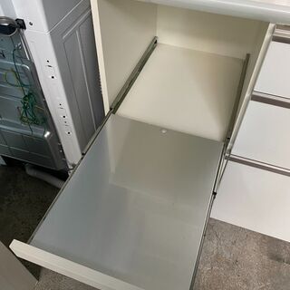 収納家具 パウモナ　食器棚 ホワイト　イージークローザー付き 美品　売ります。 直接引き取り歓迎！