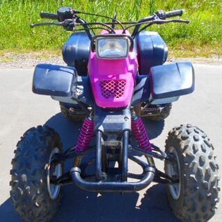 ヤマハYF200バギーです、すぐ乗れますが汚いかな。引き取り限定になり