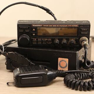 YAESU FT-4700 144/430M DUAL BAND FMトランシーバー (J988khxY)