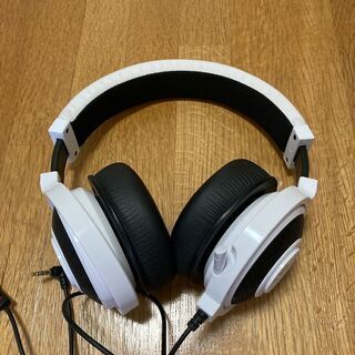 Razer Kraken Pro White ゲーミングヘッドセット