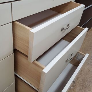 MOMO natural チェスト 4段 ワイド ホワイト【トレファク上福岡】