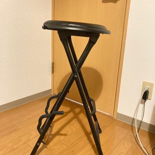 【ネット決済】ギタースタンド付き　スツール　椅子　(交渉成立)