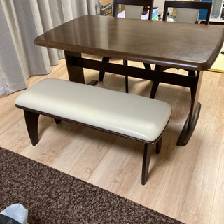 4人掛けダイニングテーブルセット