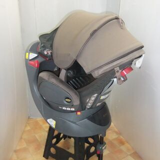 綺麗/フラディアS/新生児～4歳頃/回転/日除け/新生児横向き使用/洗濯済み