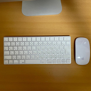 Apple iMac 21.5インチ Late2015 MK142J/A