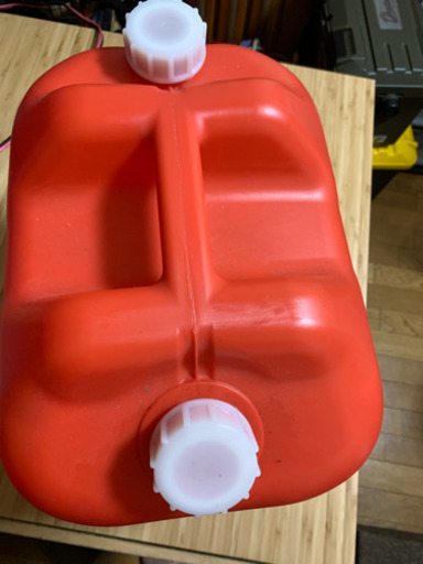 20ℓ灯油ポリタンクと電動灯油ポンプ【値下げ交渉可‼︎】