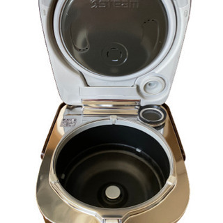 展示未使用品❗ ナショナル SR-SW101 (ノーブルブラウン) [IH炊飯器（5.5合炊き） SR-SW101 高温スチームIHジャー炊飯器](0728c)