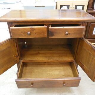 輸入家具 キャビネット 中古品 / パイン材 スペイン家具 バレンシア