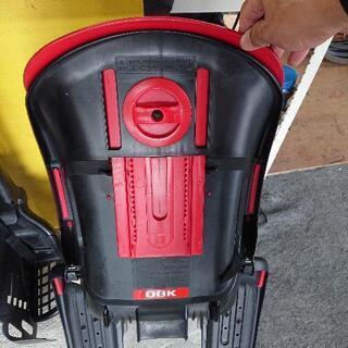 OGKチャイルドシート 赤/黒