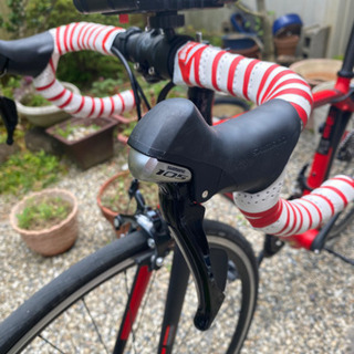 ロードバイク　FELT フル105