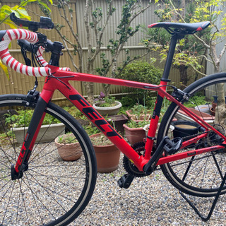 ロードバイク　FELT フル105
