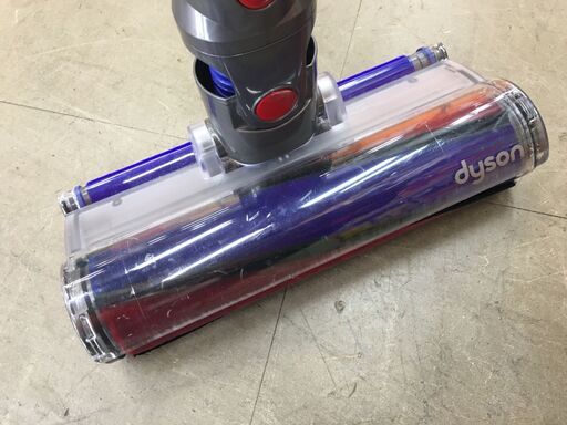 ダイソン V8slimfuffy＋ コードレスクリーナ Dyson スタンド付属 中古品