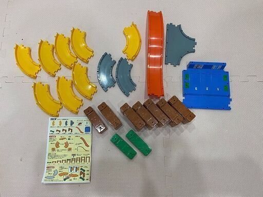 トミカシステム ベーシックどうろセット 断捨離hiro 呉のおもちゃ 乗り物 ミニチュア の中古あげます 譲ります ジモティーで不用品の処分