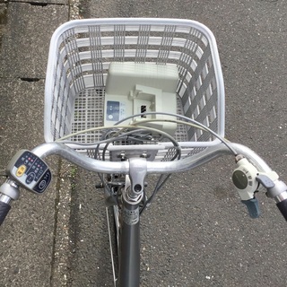 動作＞パナソニック・電動アシスト自転車・EPX63 3段変速 26インチ