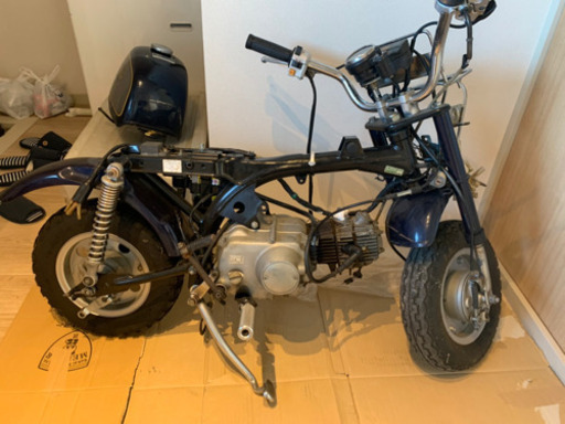 希少なゴリラ 50cc レストアベース車