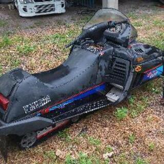 高品質 スノーモービル売ります 