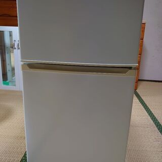 IRIS OHYAMAの冷凍冷蔵庫(合計90L)