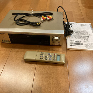 ビデオデッキ VHSレコーダー SHARP VC-HF70 