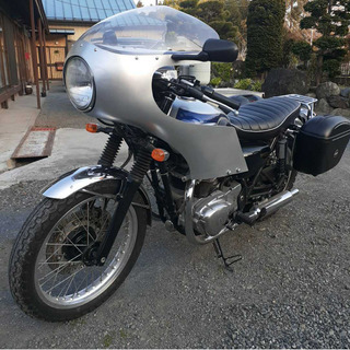 W800 カフェ　オプションカウル　w650 W800 カフェ オプションカウル w650（汎用品 ロケットカウル